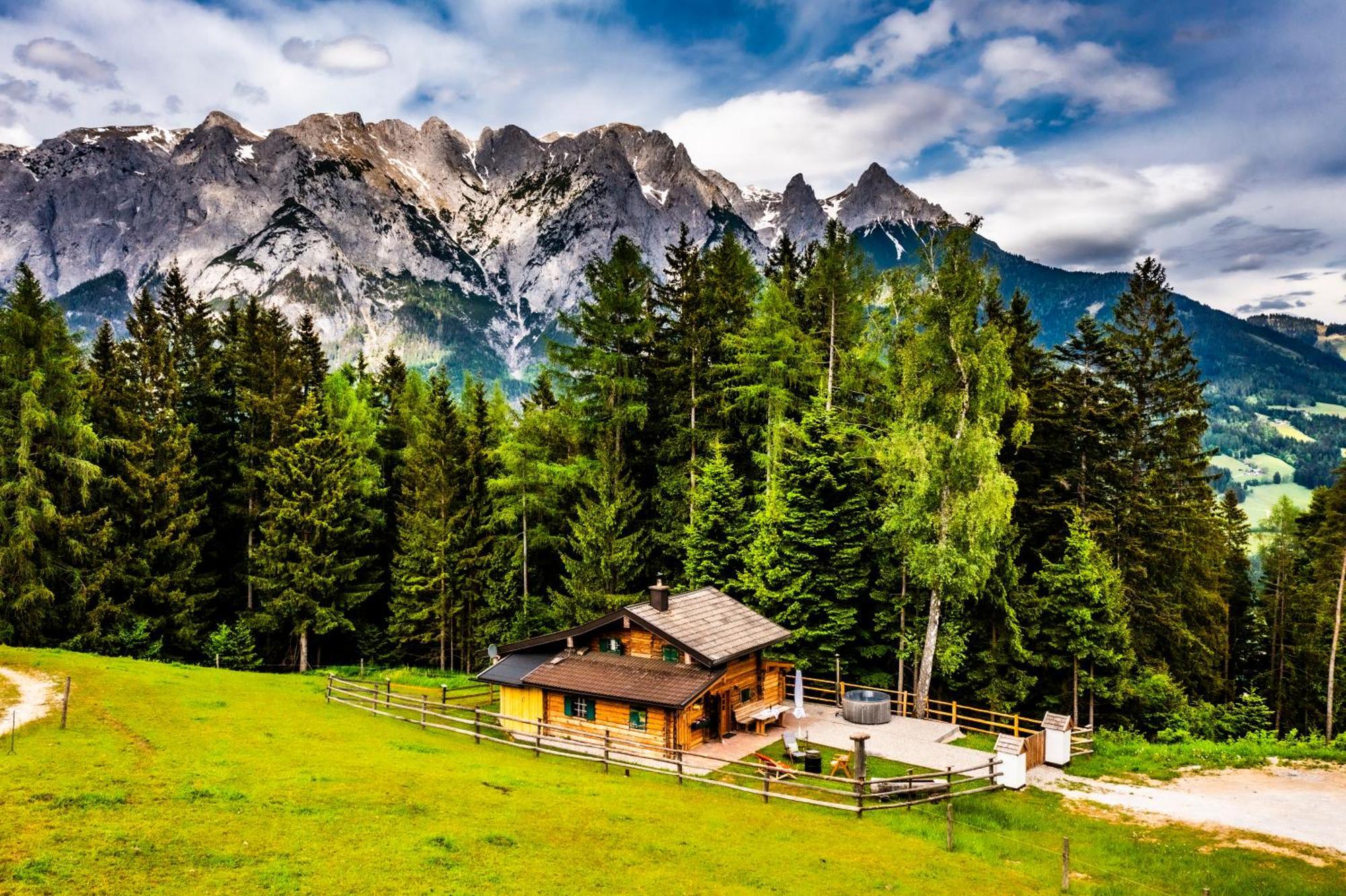 Almfrieden Villa Werfen Buitenkant foto
